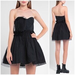 NWT RED Valentino Tulle Trim Sweetheart Neck Fit Flare Mini Dress Black Sz 40